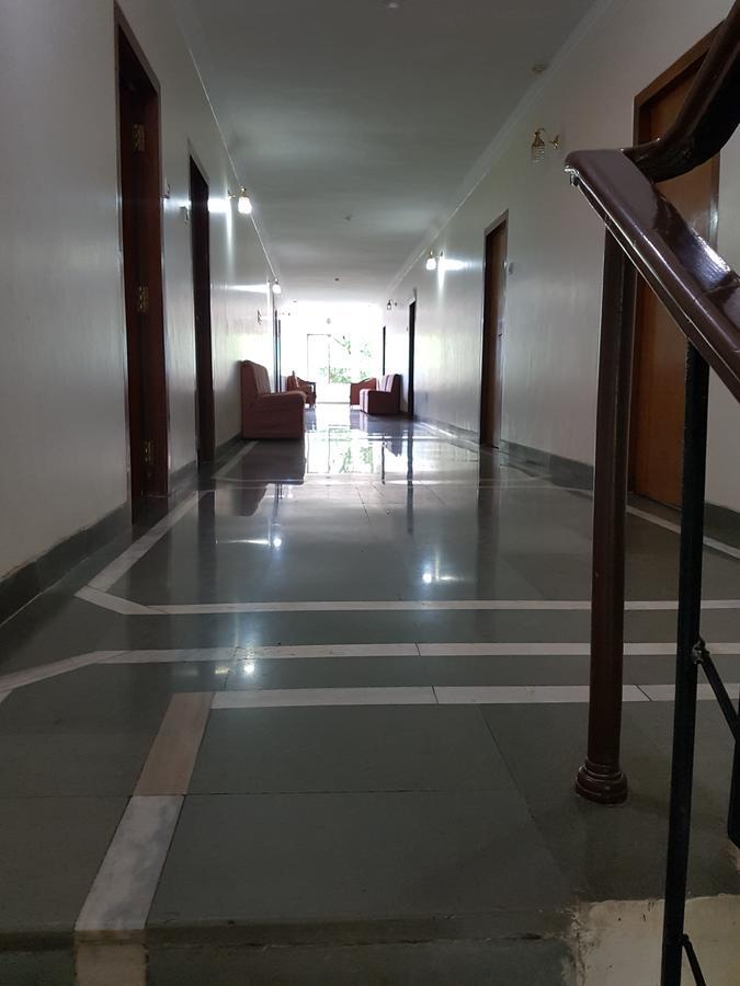 Bisu Hotel & Resorts Khed  Extérieur photo